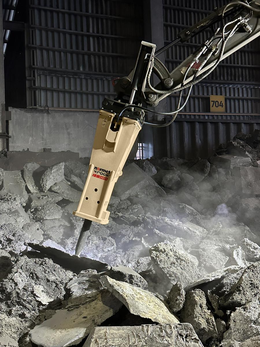 Normet Xrock M range hydraulic breakers - XB11